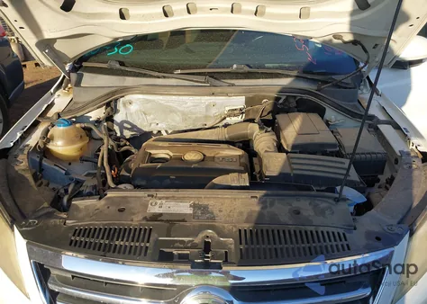 2009 Volkswagen Tiguan Se z USA, uszkodzony, nr VIN WVGAV75N29W527403